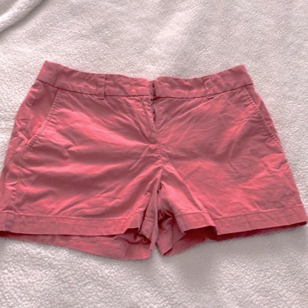 Loft Like new size 2 pink shorts summer shorts